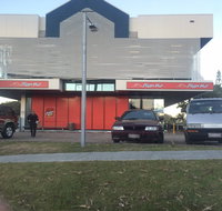 Pizza Hut - Runaway Bay - Tourism Guide