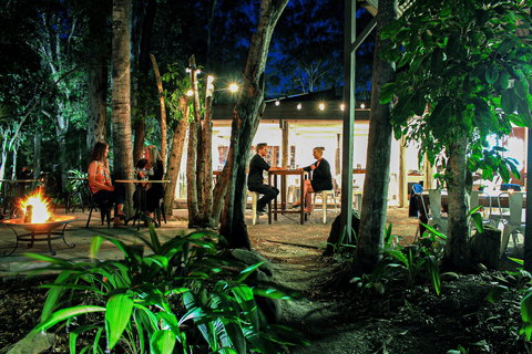 Rainforest Restaurant And Lounge Bar - Travel Agents 0