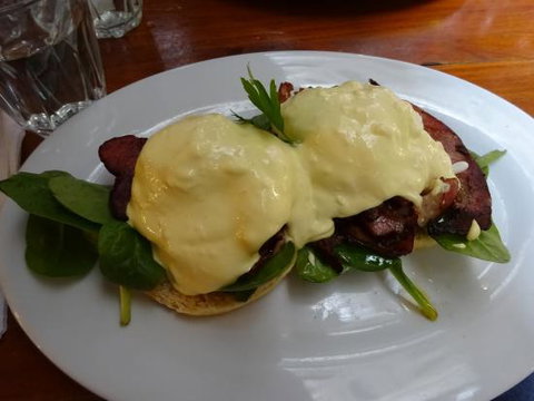 MADAMIMADAM - Tourism Guide 0