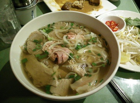 Adelaide Pho - Travel Search 0