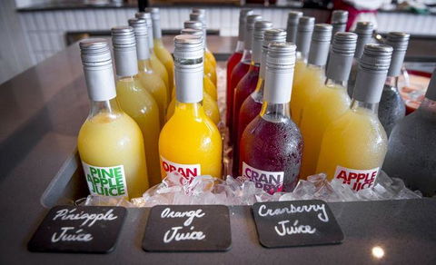 Six Acres - Travel Search 17