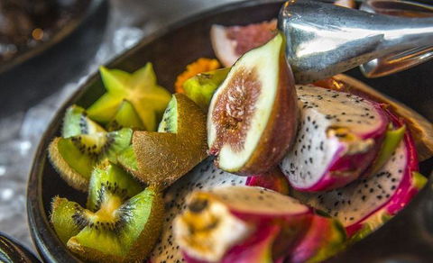 Six Acres - Travel Search 18