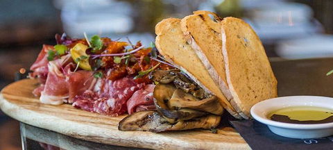 Six Acres - Travel Search 3