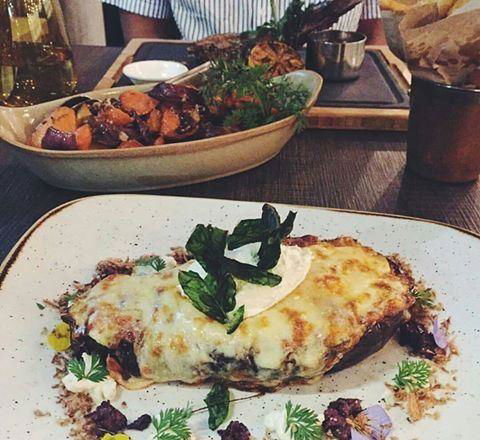 Six Acres - Travel Search 8