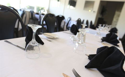 Tilly's Restaurant & Bar - Cruises Travel 2
