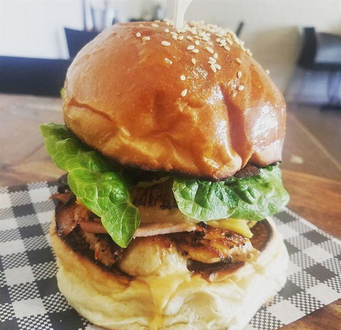 Witches In Britches - Travel Agents 1