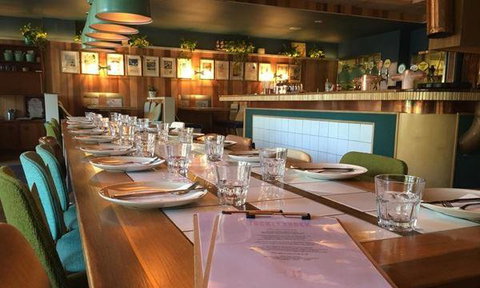 Tackleshack - Travel Agents 9