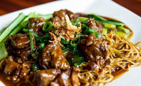 Sparrow & Finch - Travel Agents 7