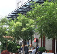 Harry's on Green Lane - Tourism Guide