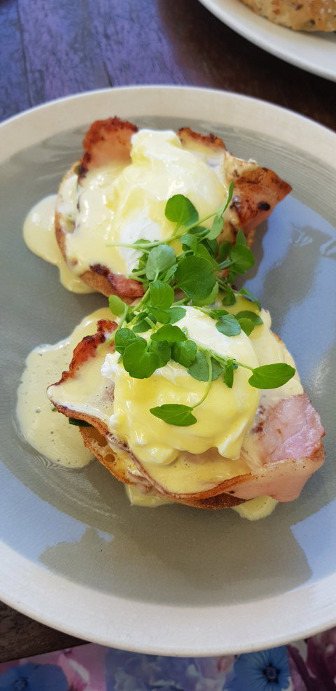 Bibesia Restaurant & Cocktail Bar - Travel Agents 3