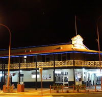 Castlereagh Hotel - Cruises Travel