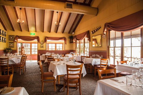 Il Cacciatore Restaurant - Cruises Travel 0