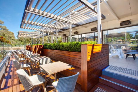 Ironstone Bar & Dining - Cruises Travel 0