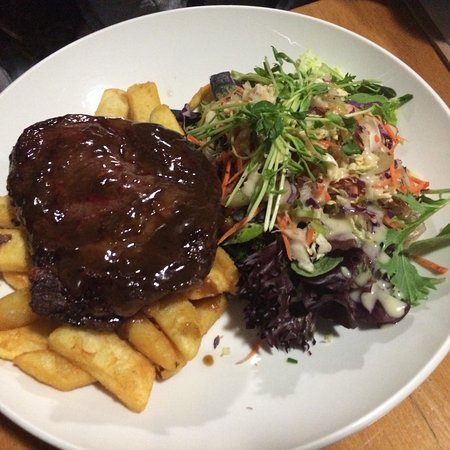 Fat Fish Beachfront Bistro - Travel Agents 4