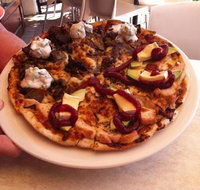 Zacharys Gourmet Pizza Bar - Travel Agents