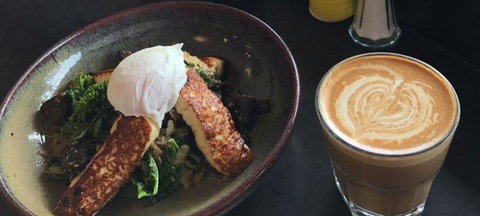 Cafe Macquarie - Tourism Guide 0
