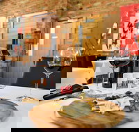 Highlander Restaurant - Tourism Guide