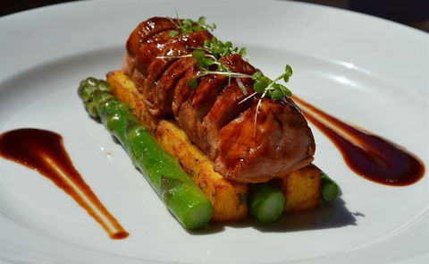 A La Bouffe Bar & Bistro - Tourism Guide 17