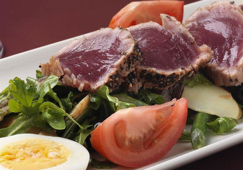 A La Bouffe Bar & Bistro - Tourism Guide 23