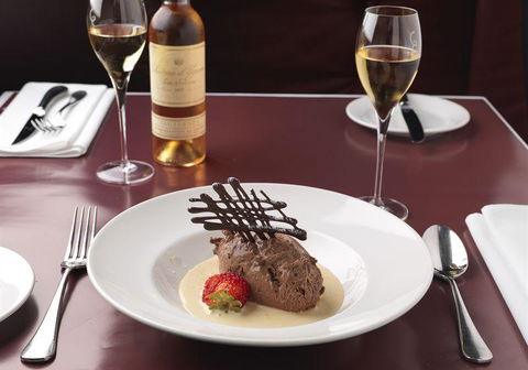 A La Bouffe Bar & Bistro - Tourism Guide 30
