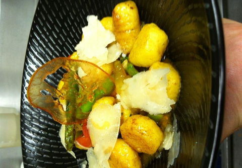 A La Bouffe Bar & Bistro - Tourism Guide 33