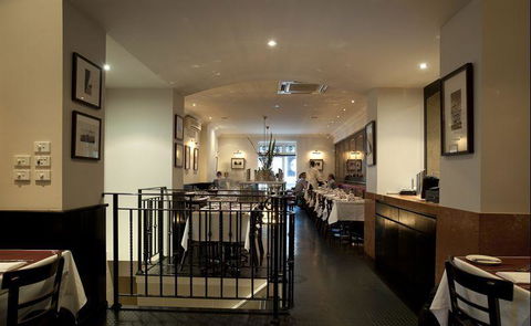 A La Bouffe Bar & Bistro - Tourism Guide 37