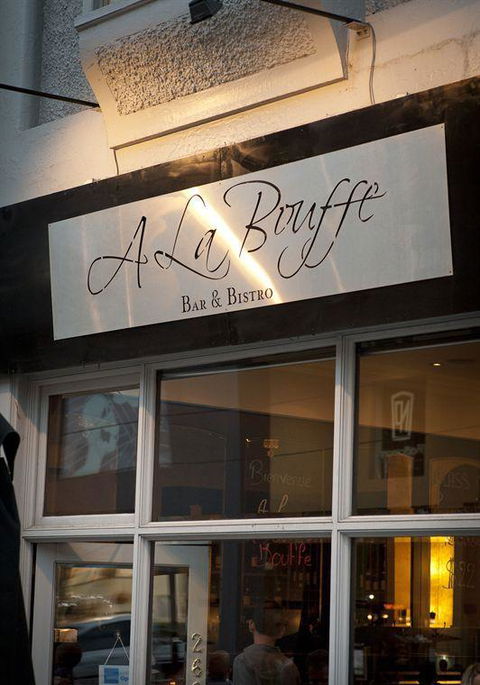 A La Bouffe Bar & Bistro - Tourism Guide 41