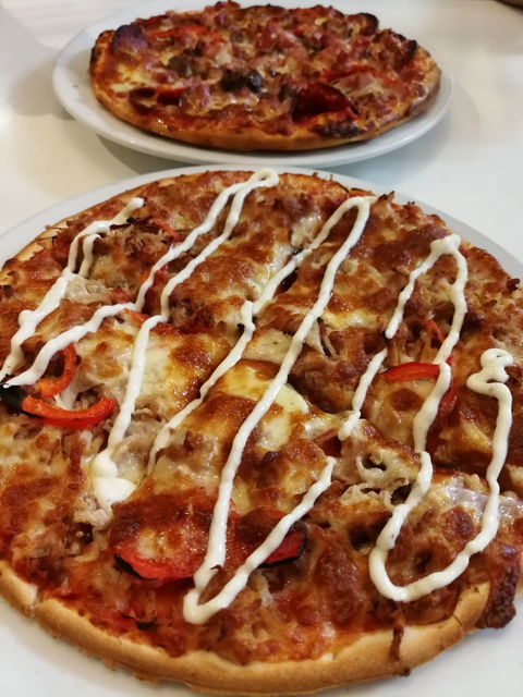 Mitchelli's Pizza Cafe - Cruises Travel 4