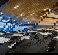 Bayviews Restaurant  Lounge Bar - Travel Agents