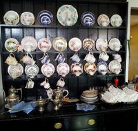 Czegs' Cafe - Travel Agents