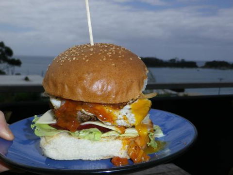 Havnabite Tucker Spot - Travel Agents 0