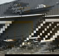 Old Highway Cafe - Cruises Travel