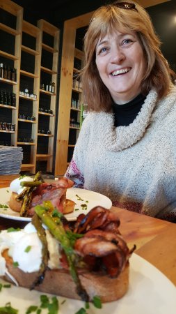 Calogero's 6162 - Tourism Guide 0