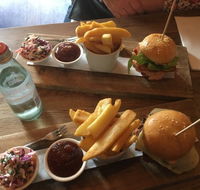 Jus Burgers - Cruises Travel