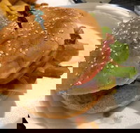 Bucking Bull Midland Gate - Travel Search