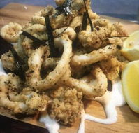 Lakers Tavern - Travel Search