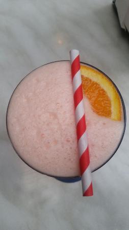 Swallow Bar - Travel Agents 0