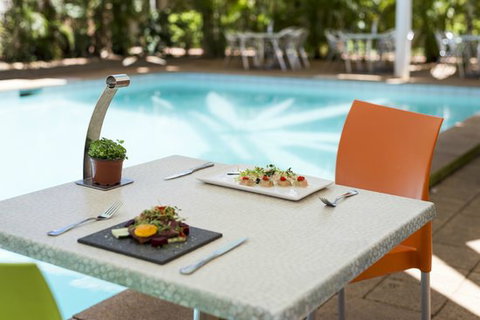 Hearson's Bistro - Travel Search 0