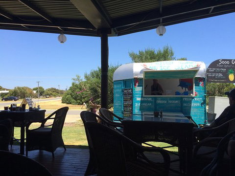 Osprey Bar And Lounge - Travel Agents 0