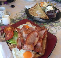 The Coffee Hut - Travel Search