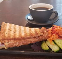 Triglets Cafe - Tourism Guide