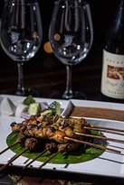 Horizons Cocktail Lounge - Travel Agents 4