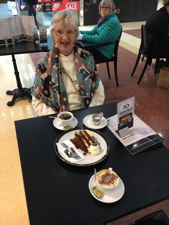 Cafe De Paris - Travel Agents 0