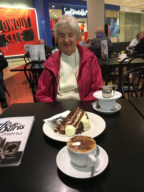 Cafe De Paris - Travel Agents 6