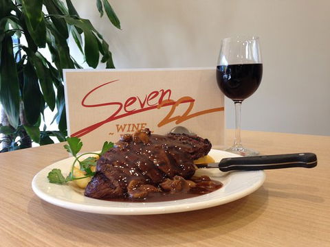 Seven 22 (Eagles Bar And Bistro) - Travel Agents 0