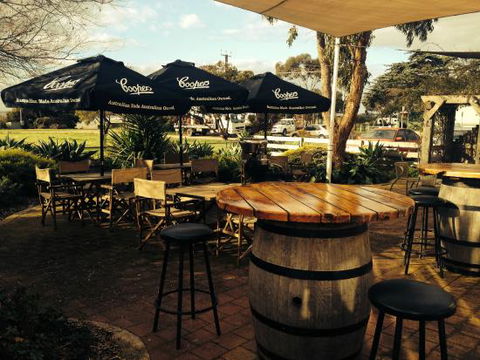 Meningie's Cheese Factory Restaurant - Travel Agents 0