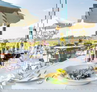 Upstairs at Hollick - Tourism Guide