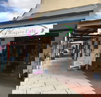 Vintage Cafe - Tourism Guide