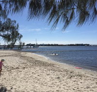 Cafe 7 Paradise Point - Travel Search