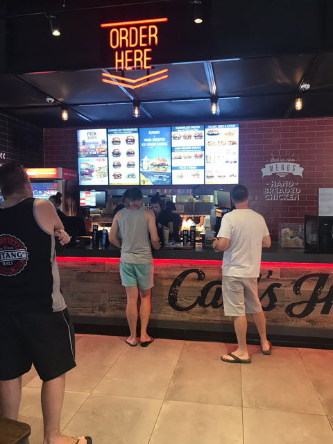 Carl's Jr - Travel Agents 1